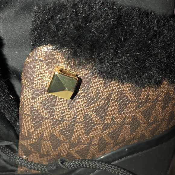 Last chance🔥MK Cassia Platform Sneaker Boot🔥 - Picture 6 of 8